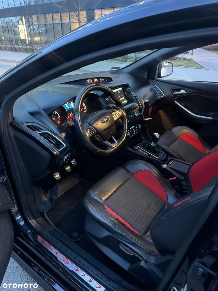 Ford Focus 2.0 TDCi ST - 3