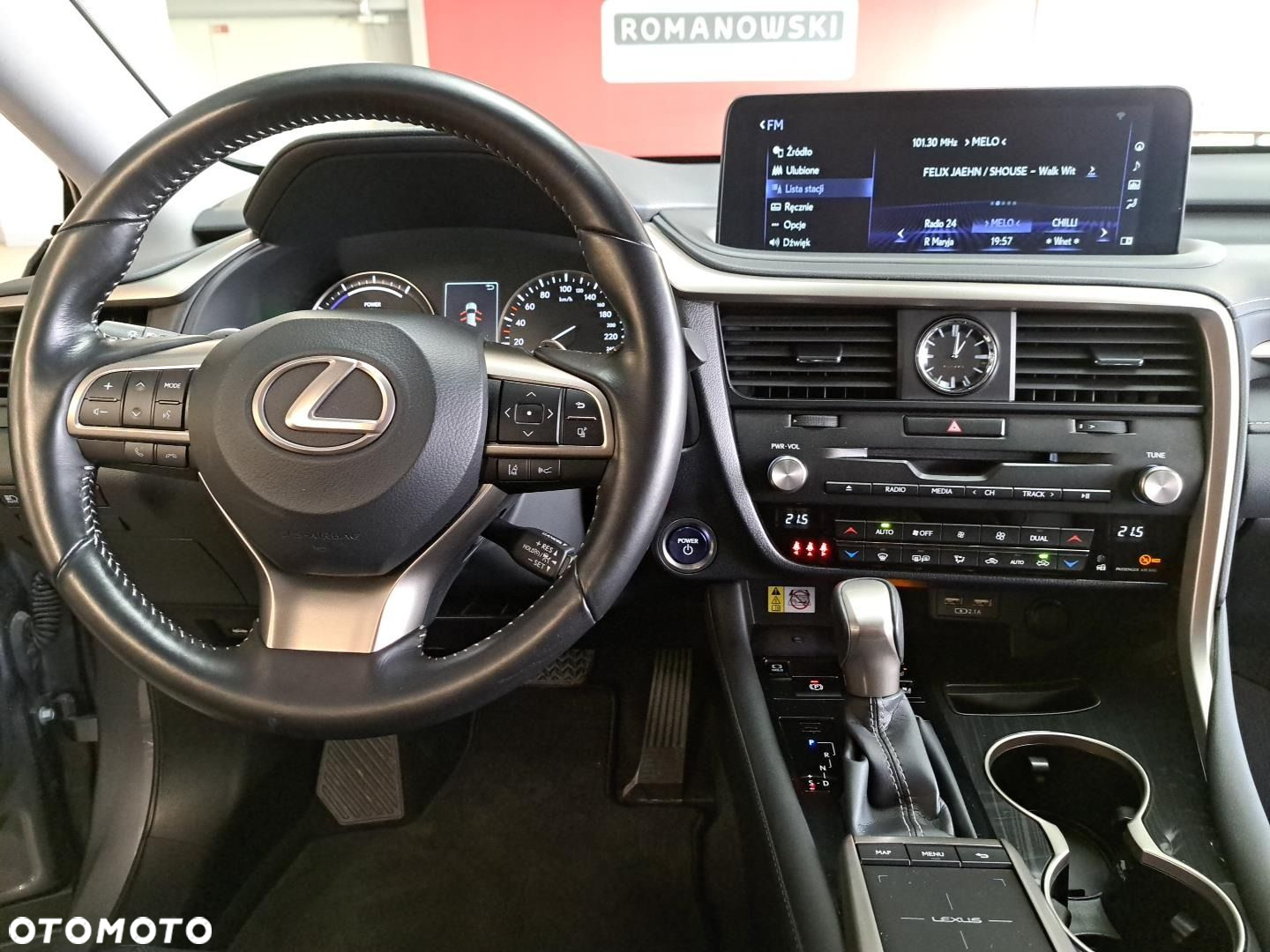 Lexus RX - 18