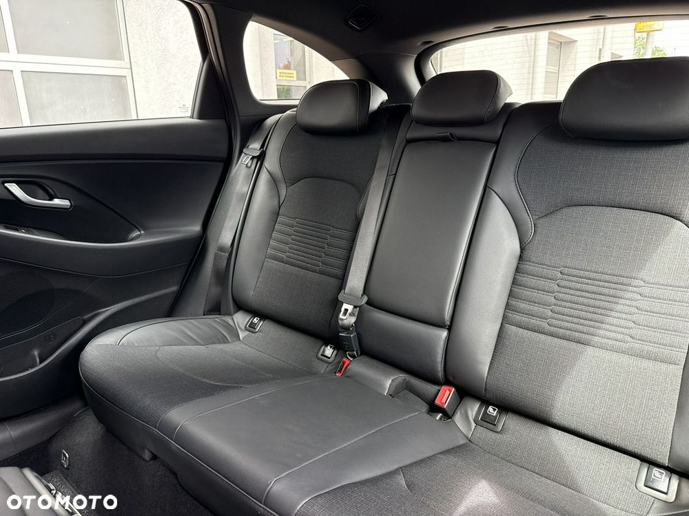 Hyundai i30 1.5 T-GDI 48V Smart DCT - 25