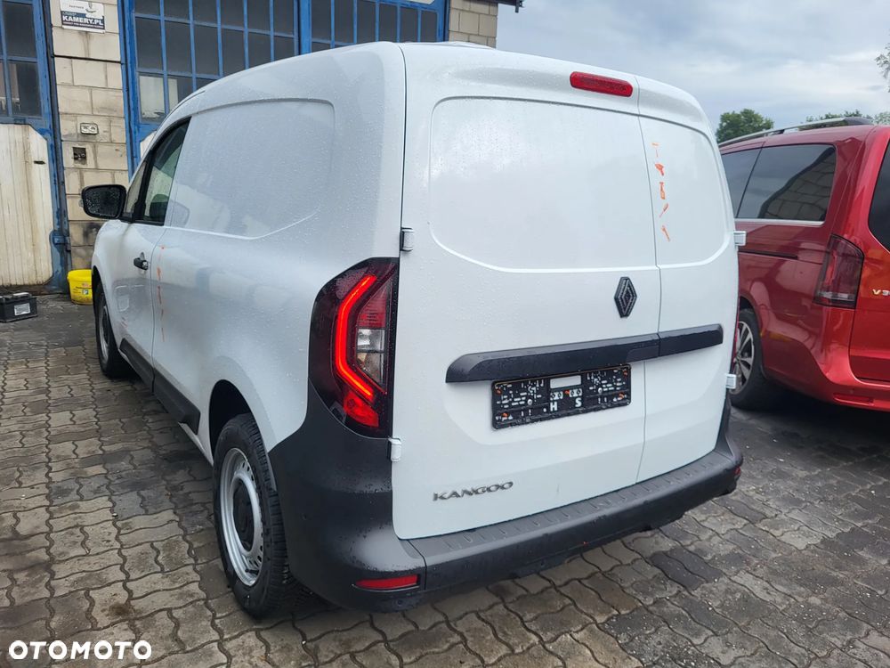 Renault KANGOO 745 km !!! - 3