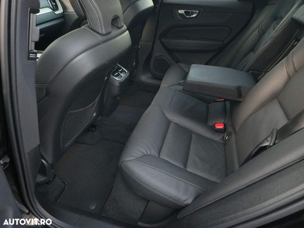 Volvo XC 60 B4 D AWD Geartronic Inscription - 26