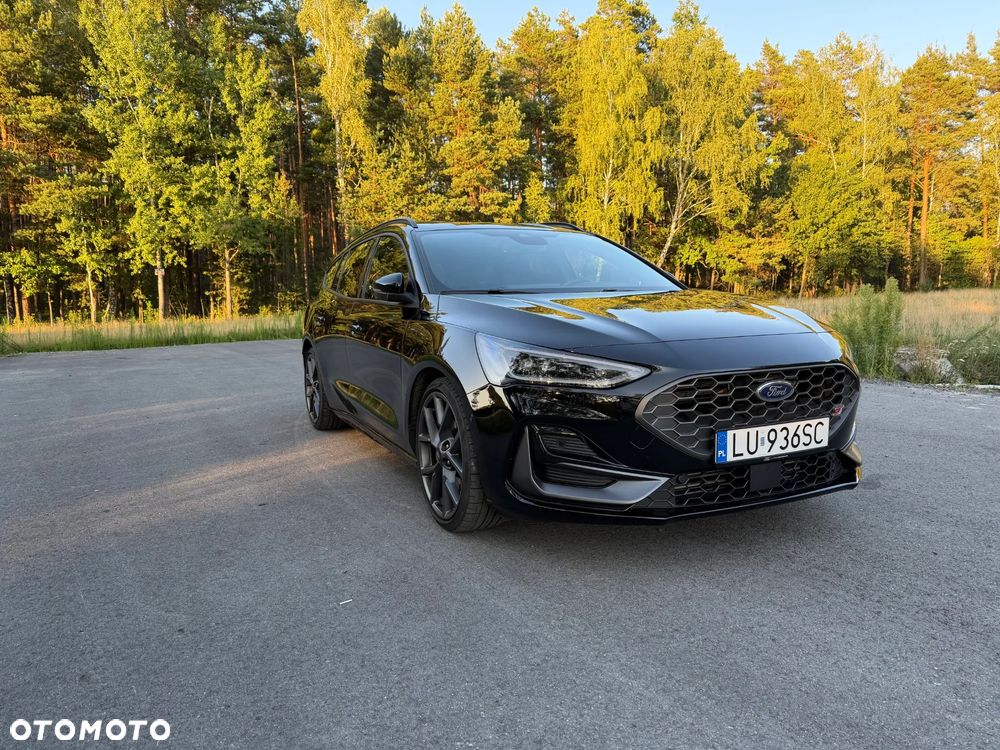 Ford Focus 2.3 EcoBoost ST X - 2