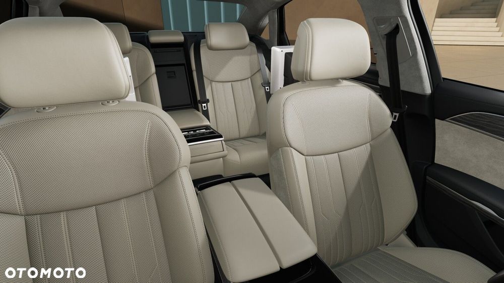 Audi A8 - 8