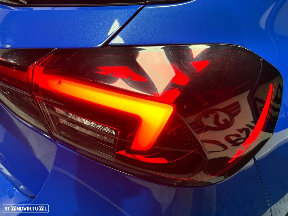 Opel Corsa 1.2 T GS - 18