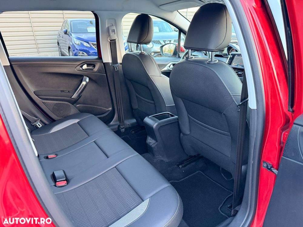 Peugeot 2008 PureTech 110 GPF Stop&Start EAT6 Allure - 6