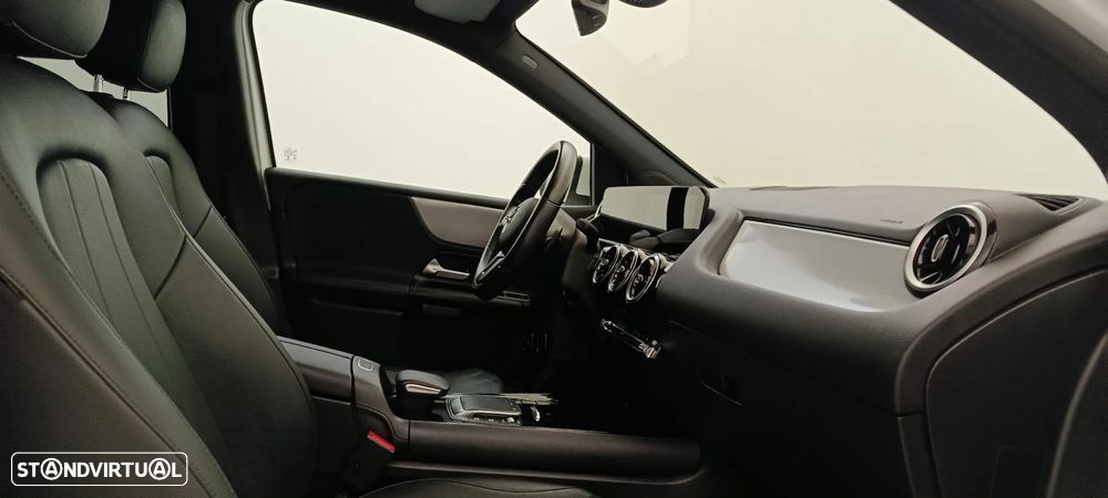 Mercedes-Benz B 250 e - 28