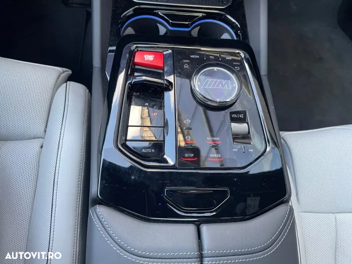 BMW M5 xDrive AT PHEV - 12