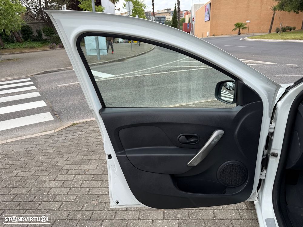 Dacia Sandero 1.2 16V Confort Bi-Fuel - 17