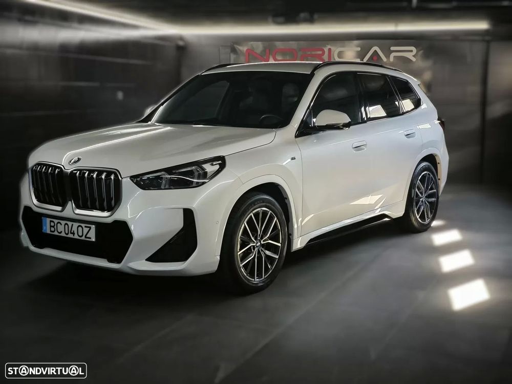 BMW iX1 xDrive30 Pack Desportivo M - 14