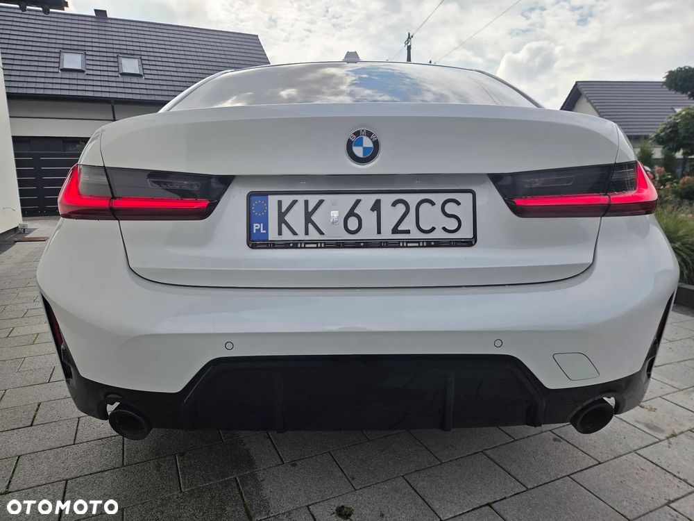 BMW Seria 3 320i M Sport - 28