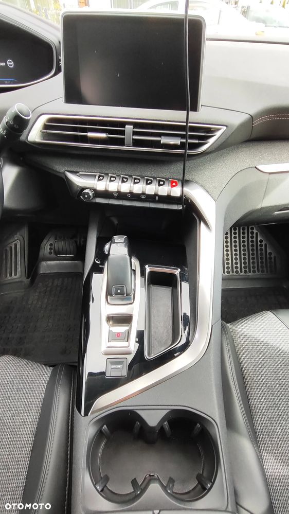 Peugeot 3008 1.5 BlueHDi Allure S&S EAT8 - 30