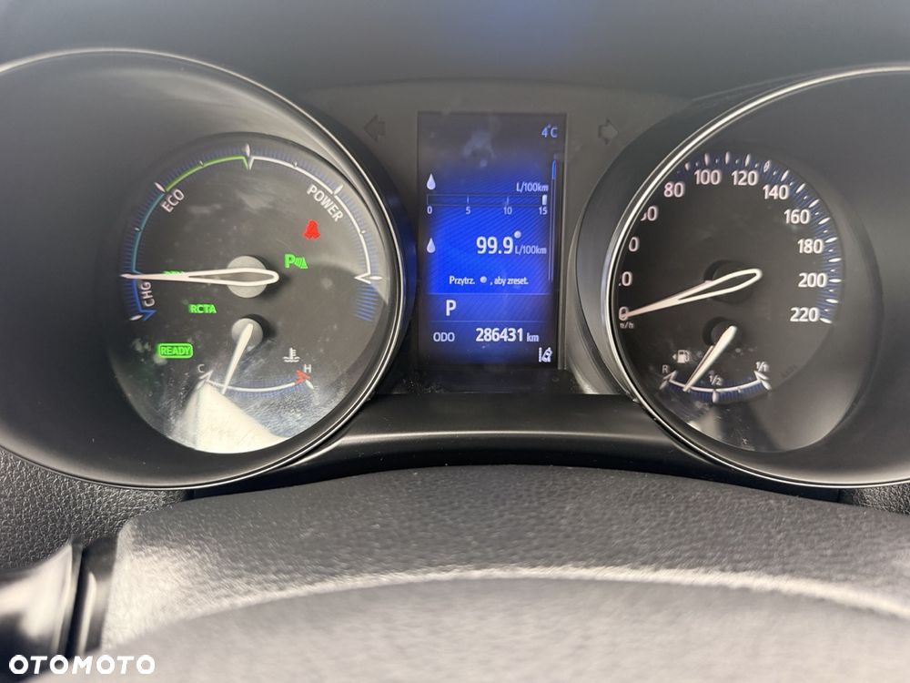 Toyota C-HR - 16