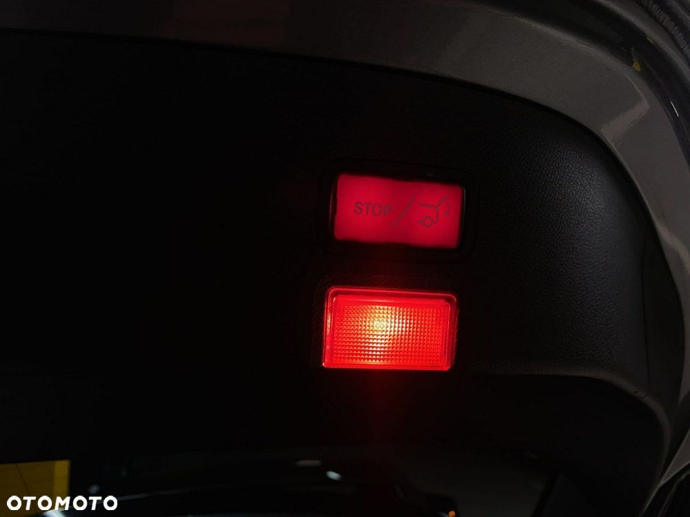 Mercedes-Benz CLA - 19