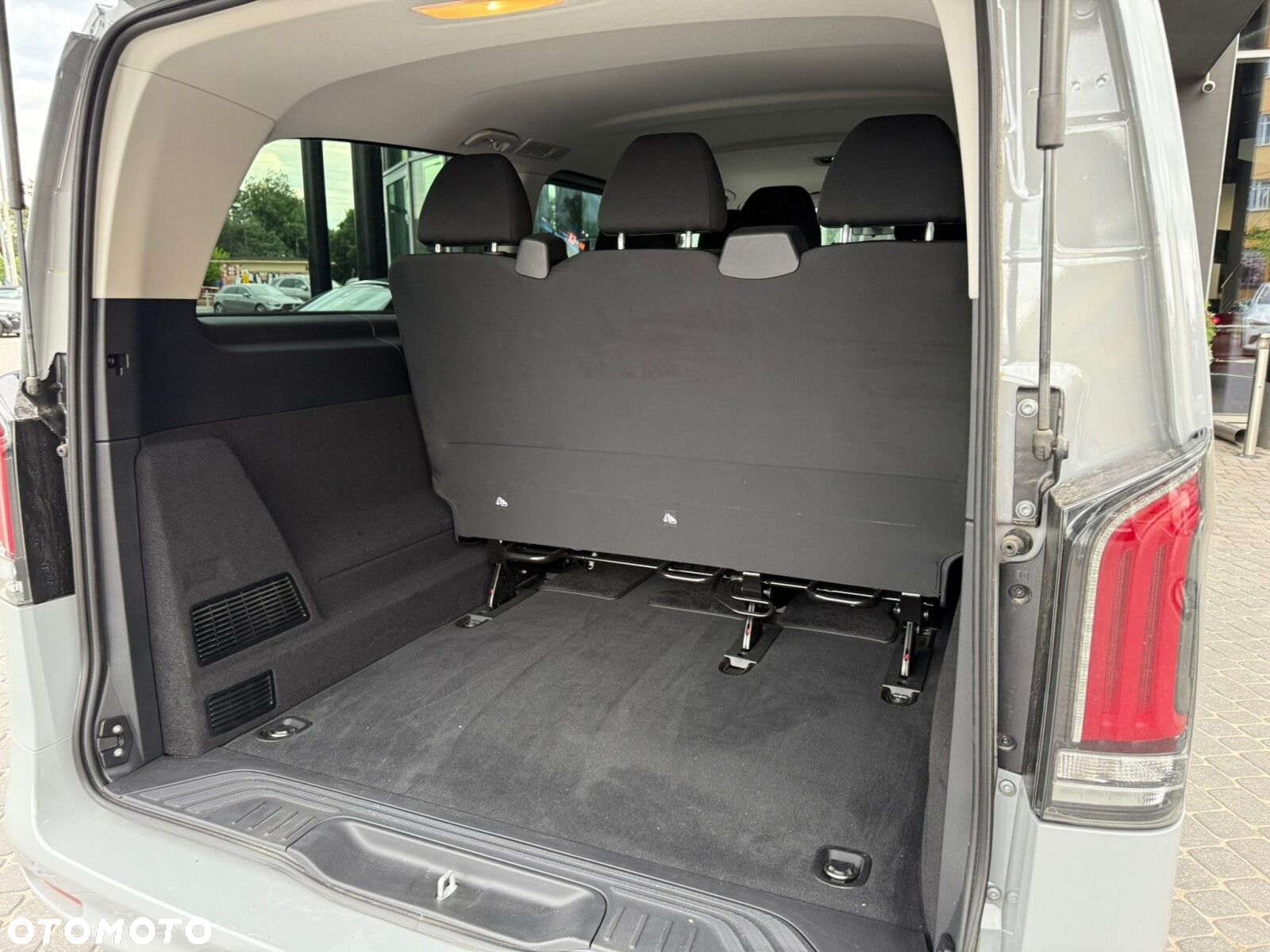 Mercedes-Benz Vito - 20