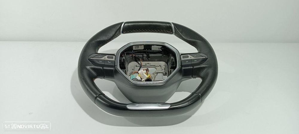 VOLANTE PEUGEOT 5008 ALLURE - 10