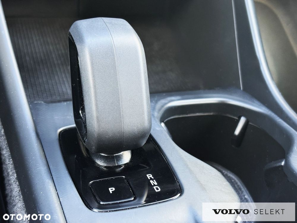 Volvo XC 40 - 19