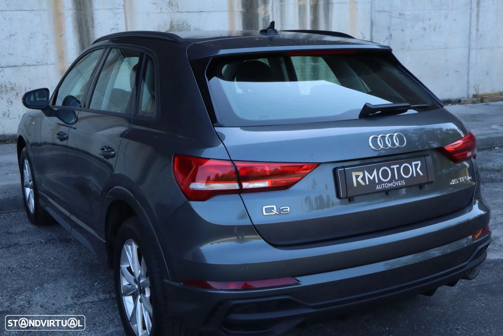Audi Q3 45 TFSIe S tronic S line - 12