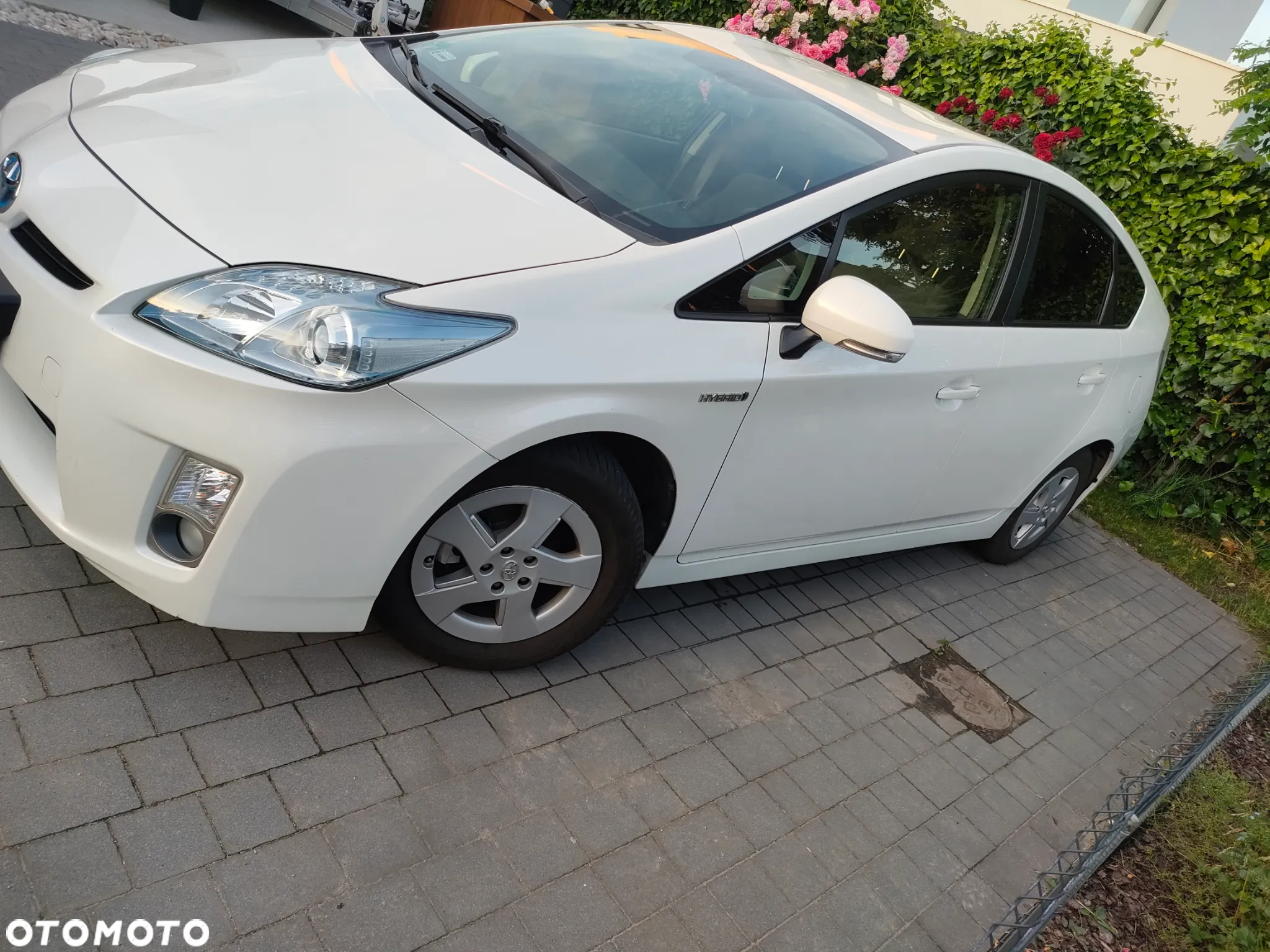 Toyota Prius 1.8 HSD Active - 28