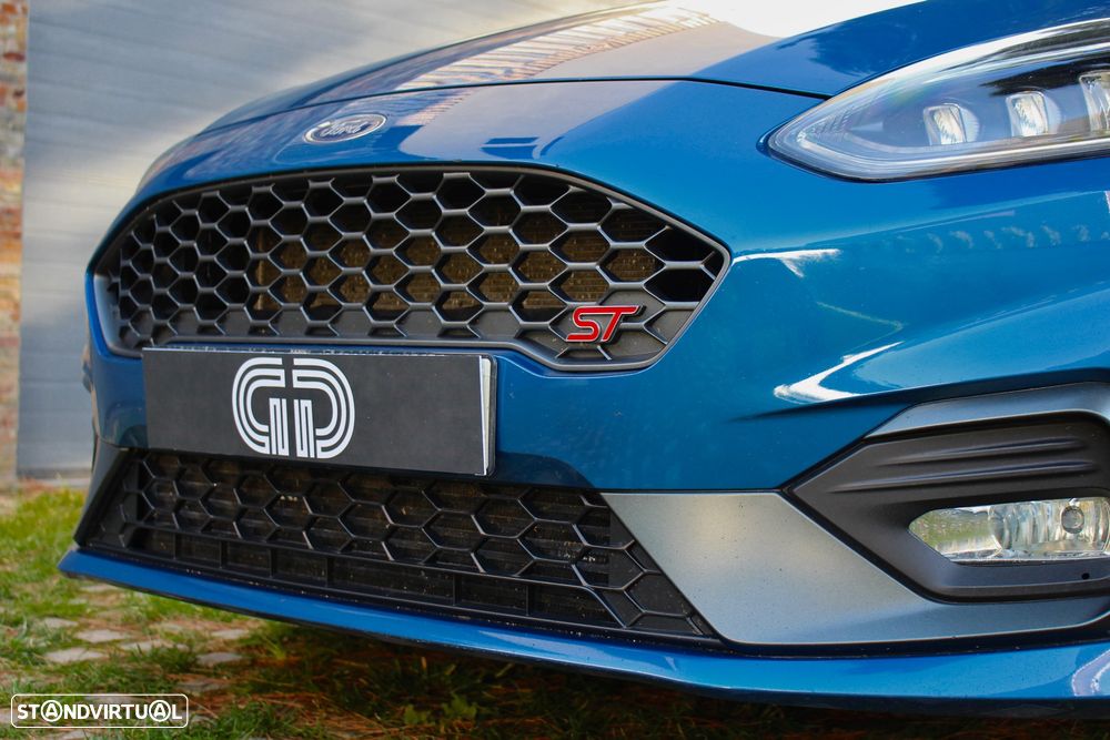 Ford Fiesta 1.5 EcoBoost ST - 14