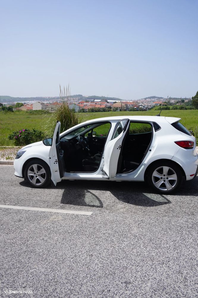 Renault Clio 0.9 TCE Dynamique S - 13