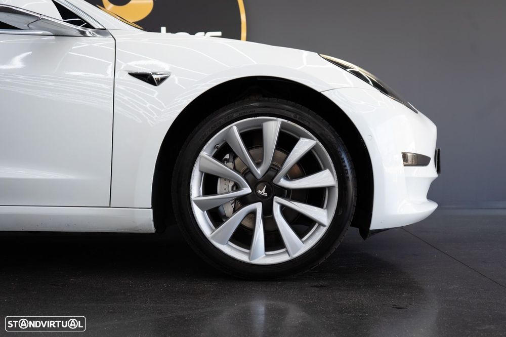 Tesla Model 3 Standard RWD Plus - 11