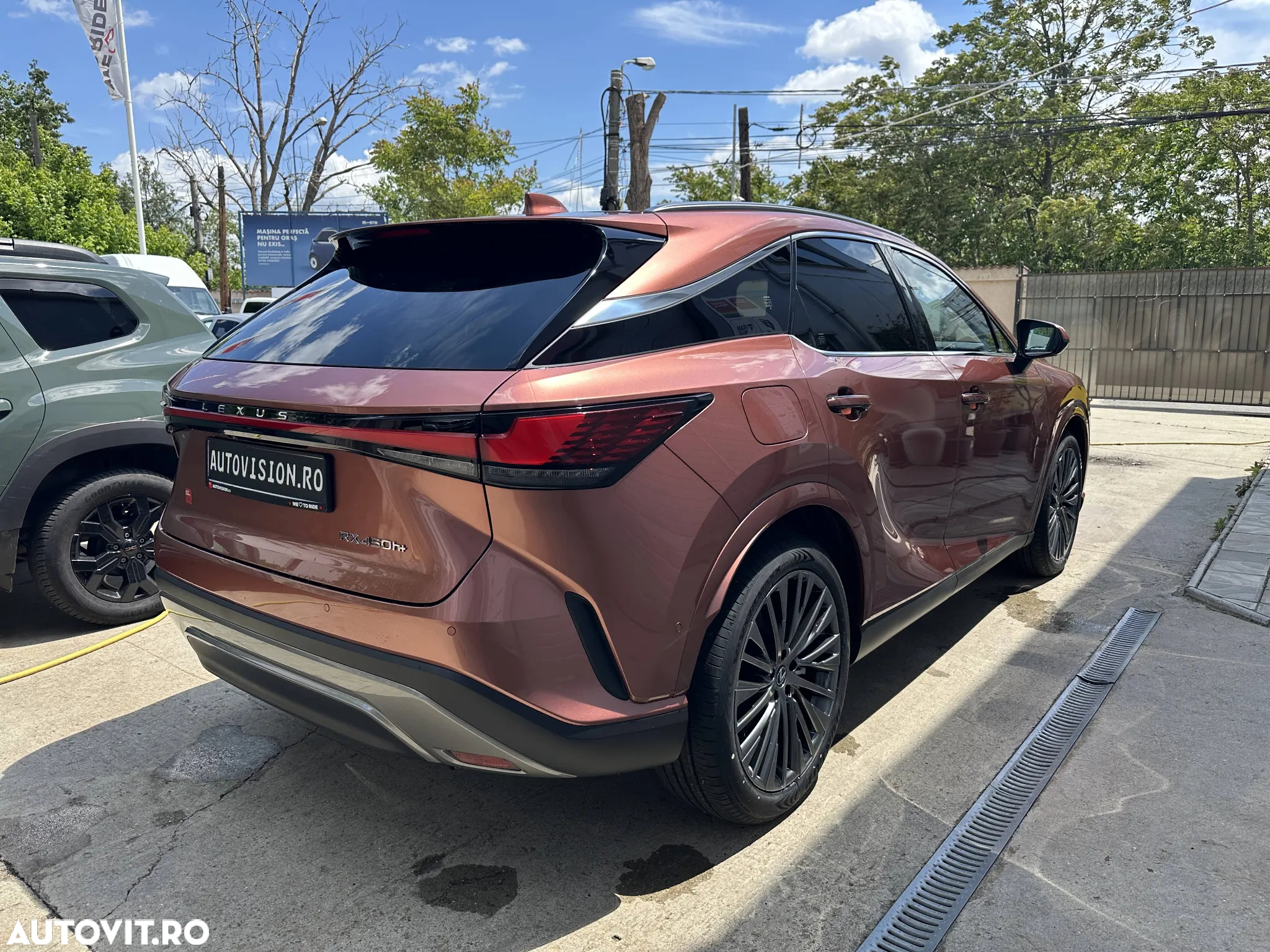 Lexus Seria RX 450h+ E-Four PHEV Luxury Mark Levinson - 5