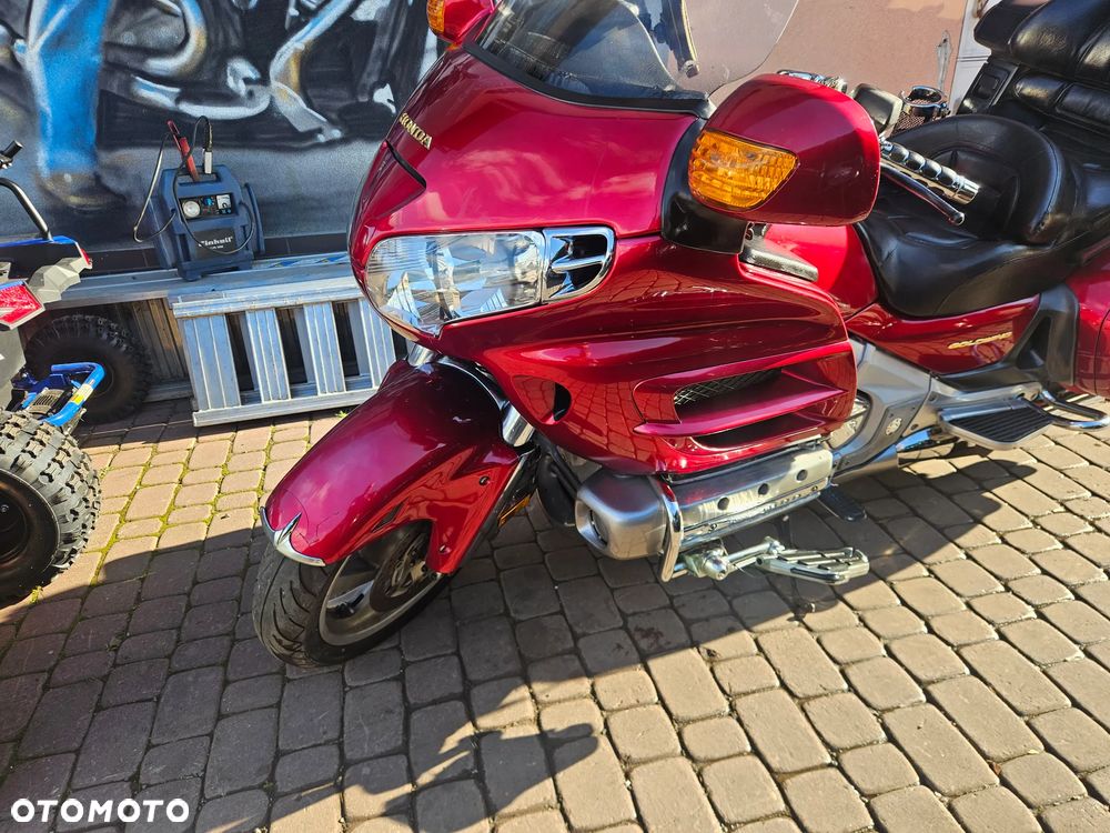 Honda GL - 3