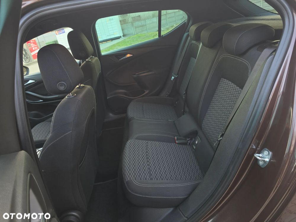 Opel Astra 1.6 D (CDTI) Innovation - 26