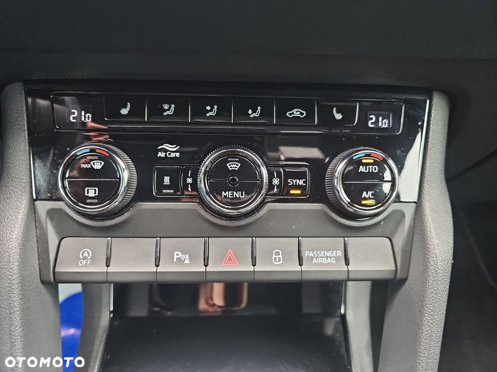 Skoda Karoq 1.5 TSI ACT Sportline DSG - 24