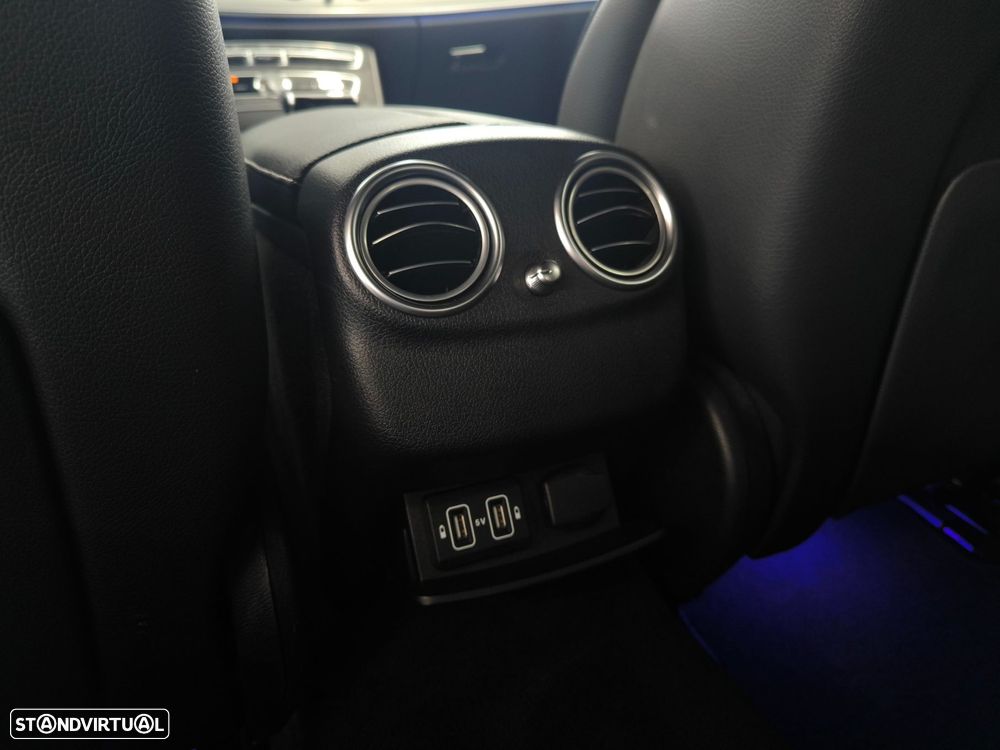 Mercedes-Benz E 300 de AMG Line - 25