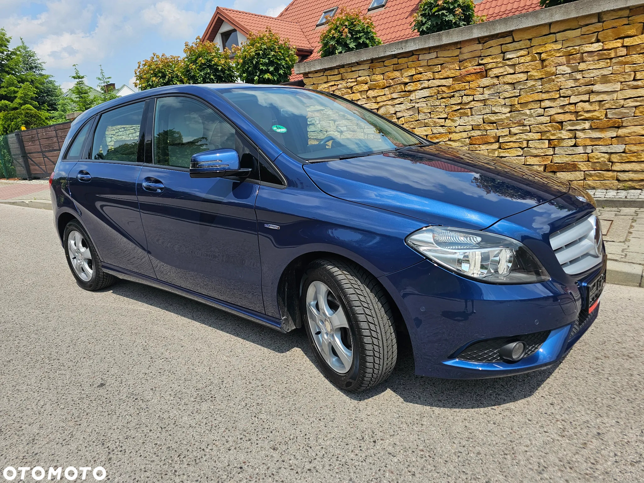 Mercedes-Benz Klasa B 180 Edition - 6