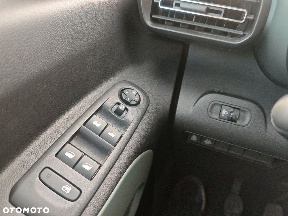 Citroën Berlingo XL 1.5 BlueHDI Shine S&S (7-os.) - 30