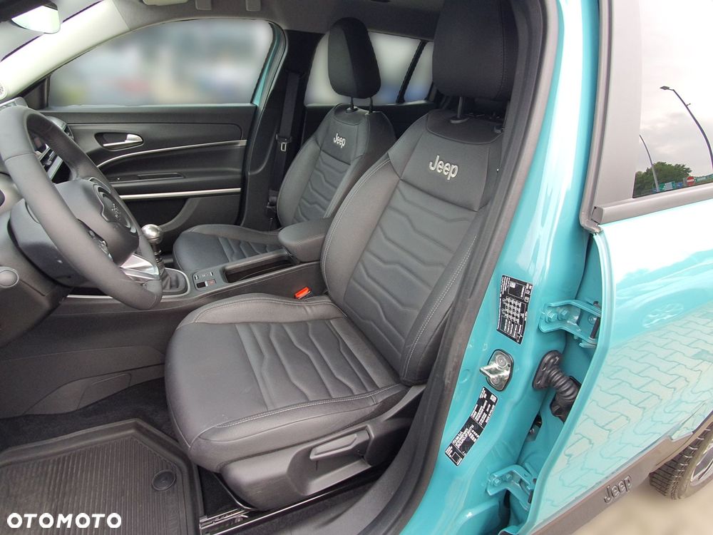 Jeep Avenger 1.2 GSE T3 Summit FWD - 10