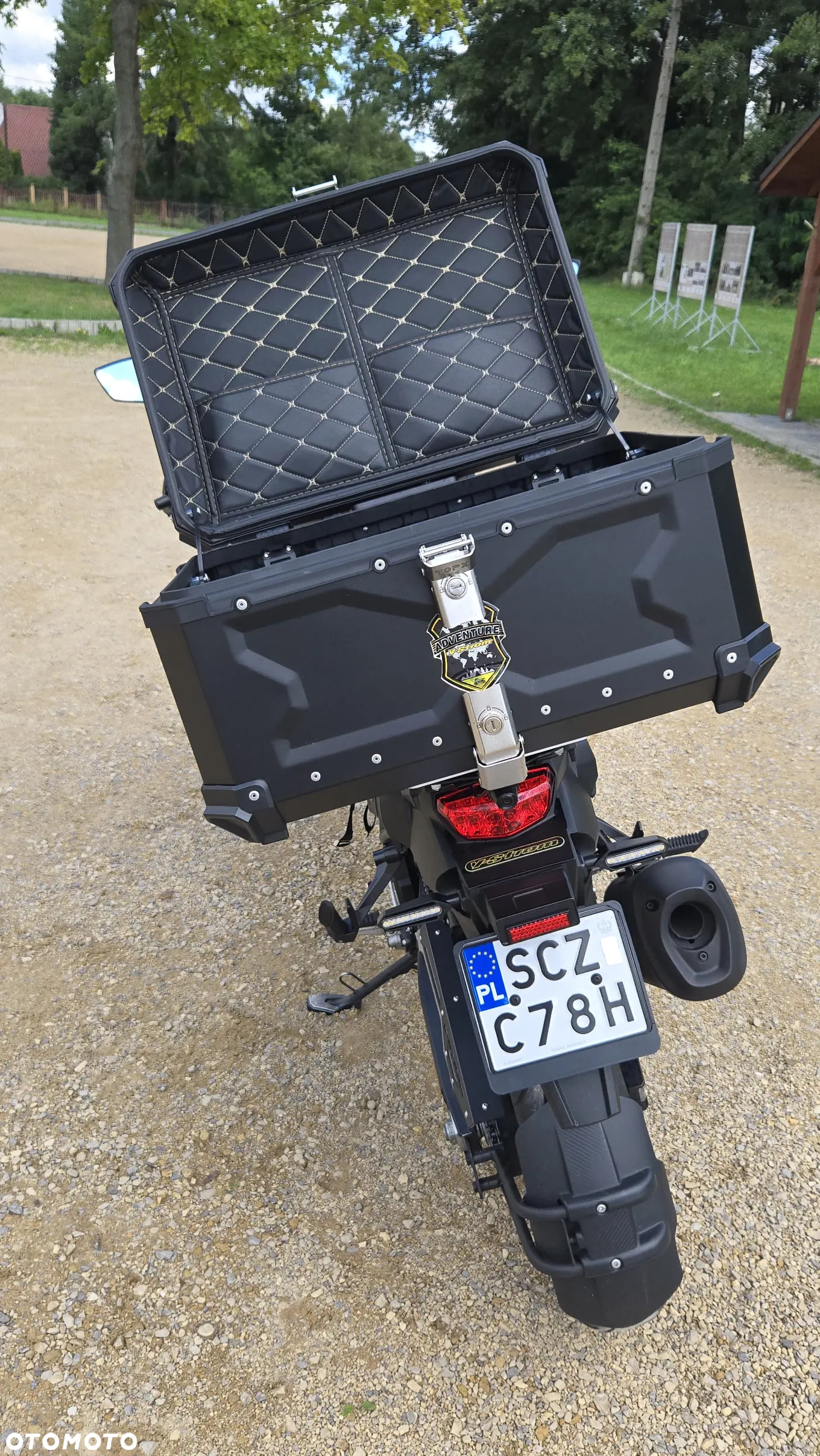 Suzuki V-STROM - 36