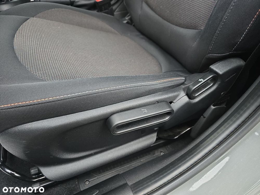 MINI ONE Standard - 20