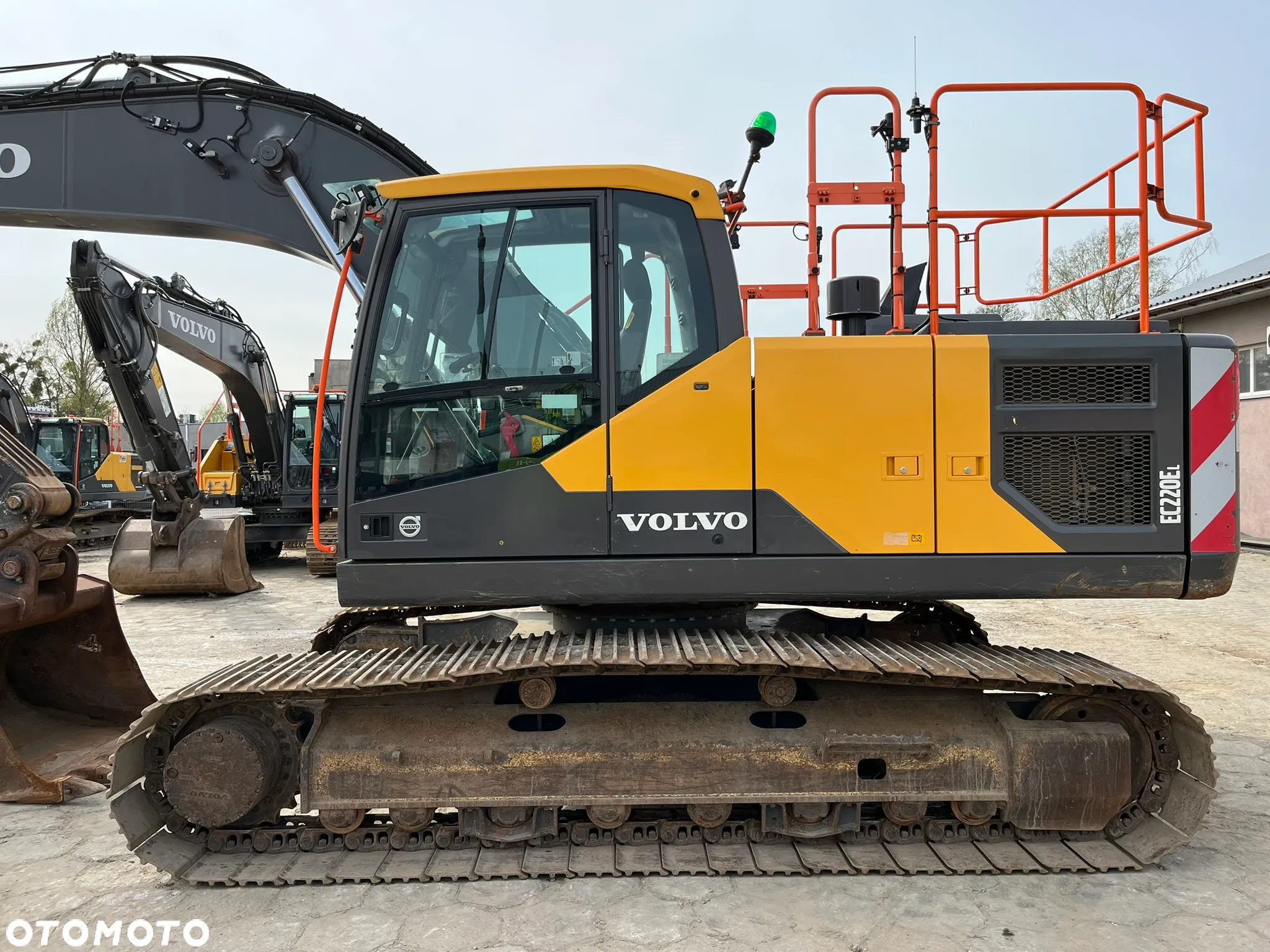 Volvo EC220EL - 6
