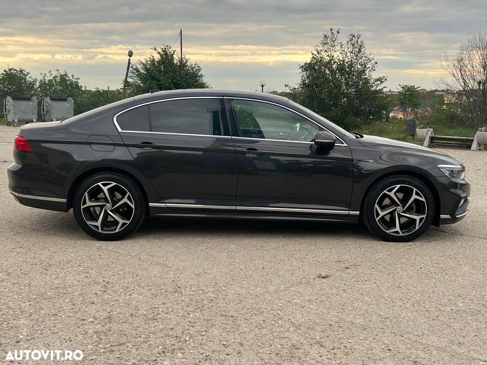Volkswagen Passat 2.0 TDI DSG R Executive - 5