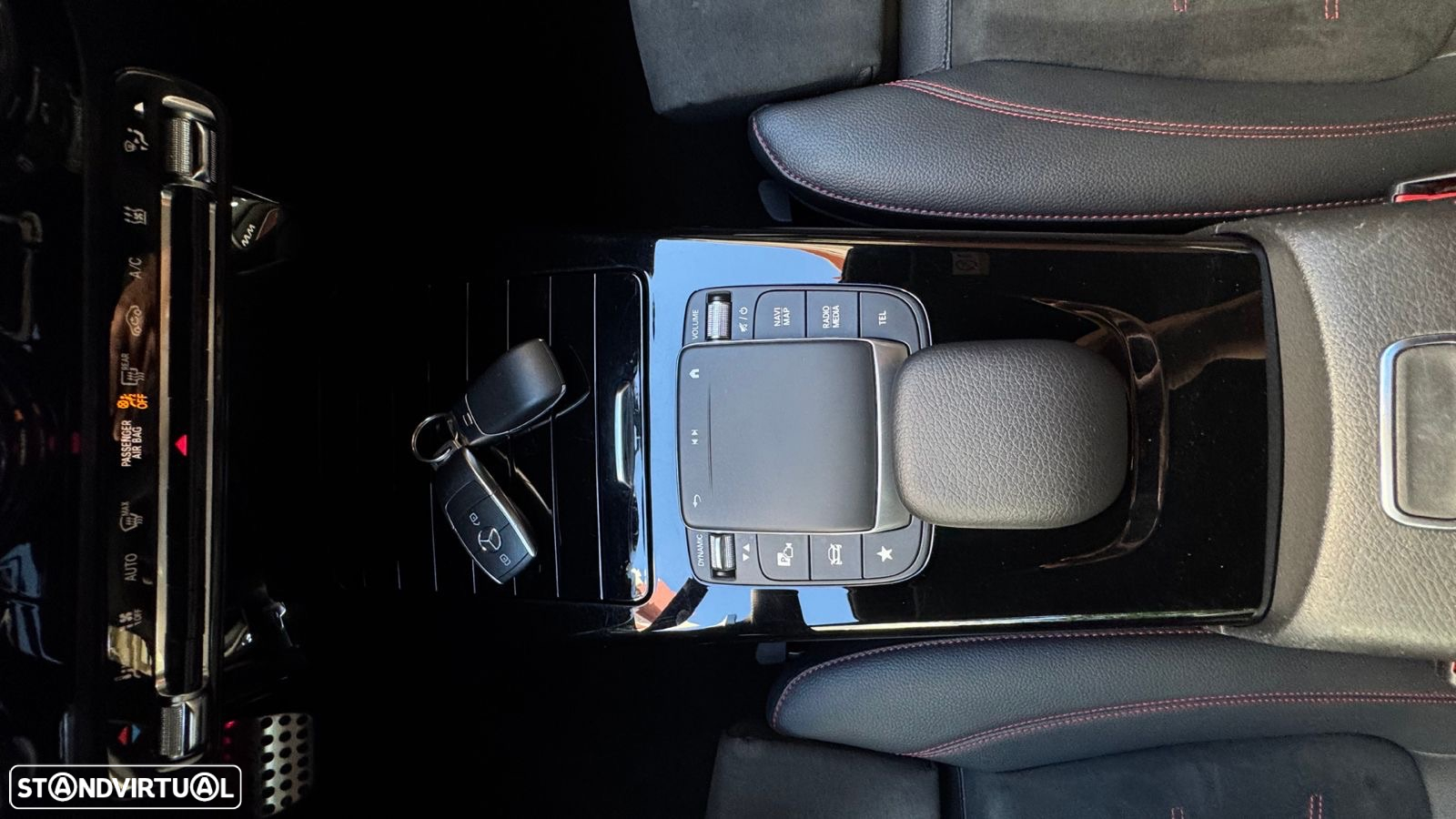 Mercedes-Benz A 250 e AMG Line - 13