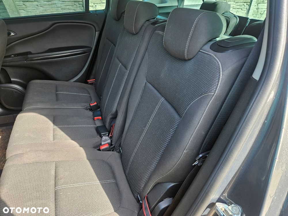 Opel Zafira 2.0 D (CDTI ecoFLEX) Start/Stop Business Edition - 20