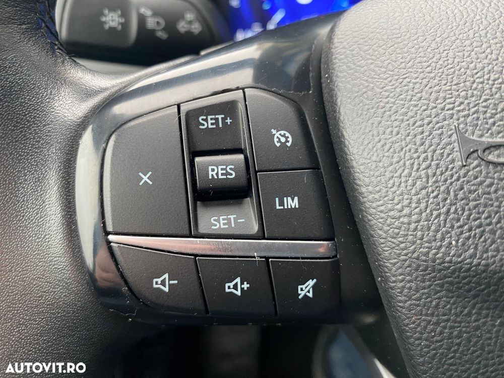 Ford Kuga 2.0 EcoBlue A8 AWD Titanium - 18