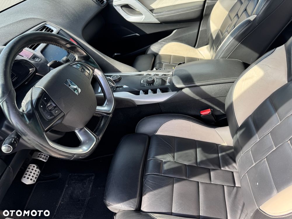 Citroën DS5 2.0 HDi Hybrid4 Pure Pearl MCP - 11