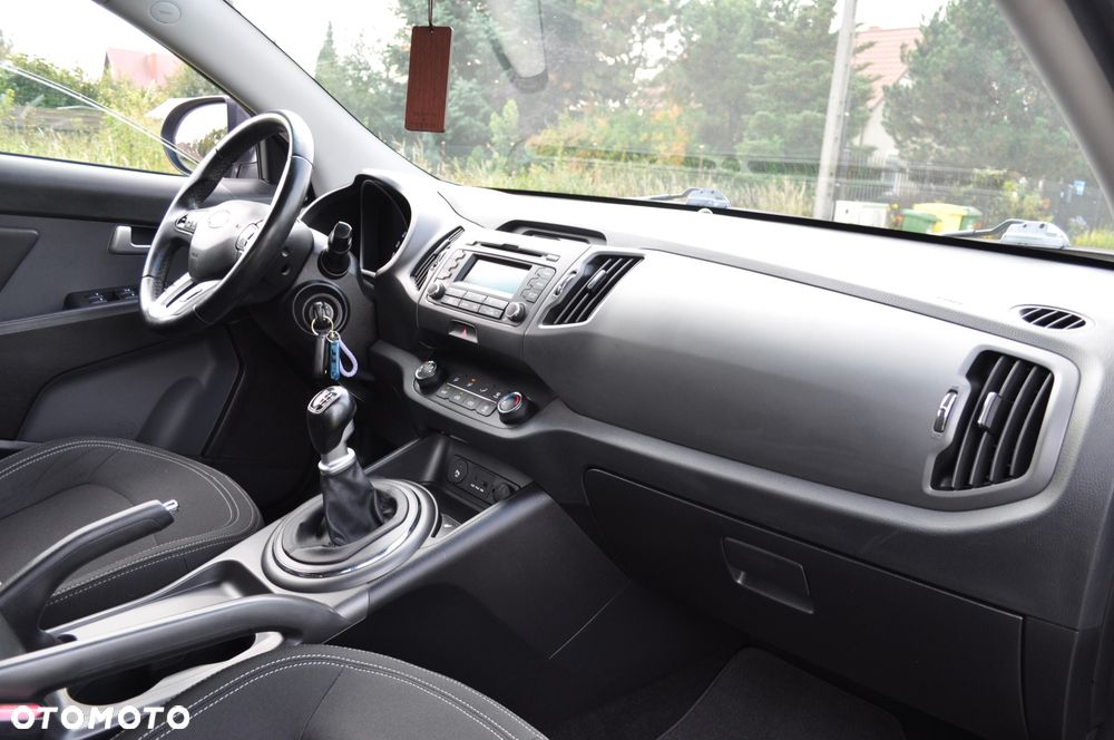 Kia Sportage 1.7 CRDI 2WD ISG Dream-Team Edition - 17
