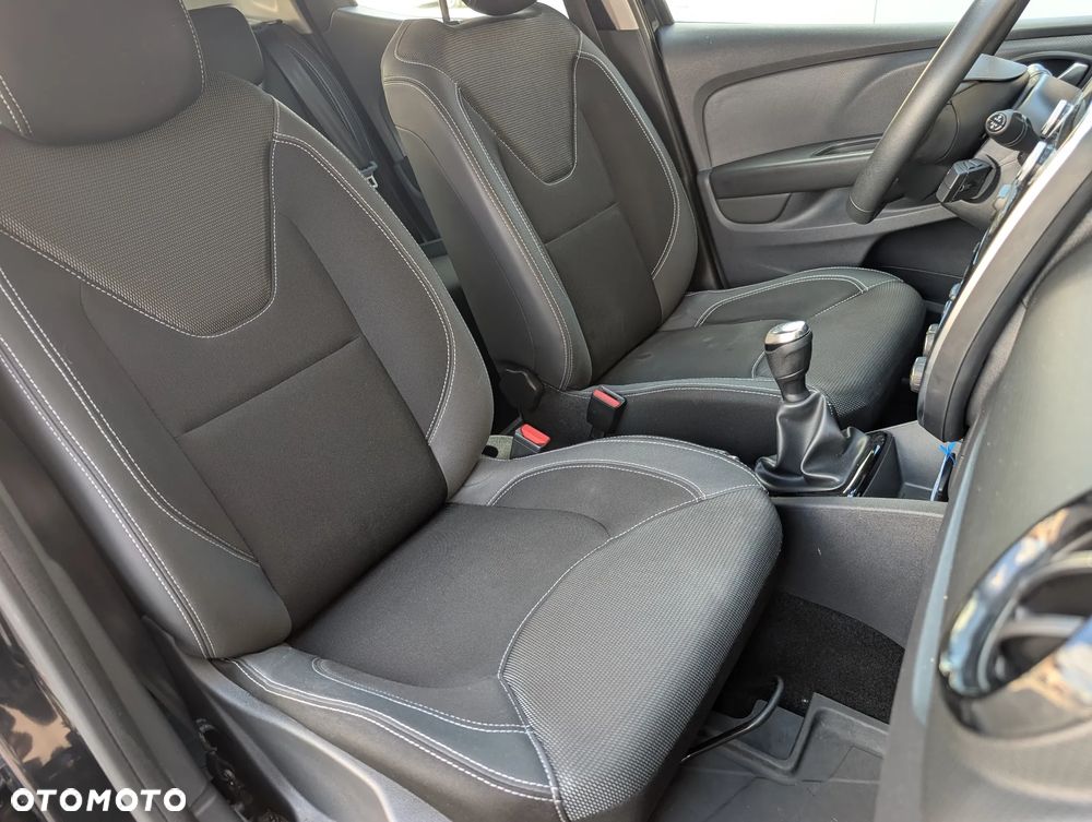 Renault Clio 1.2 16V Life - 20
