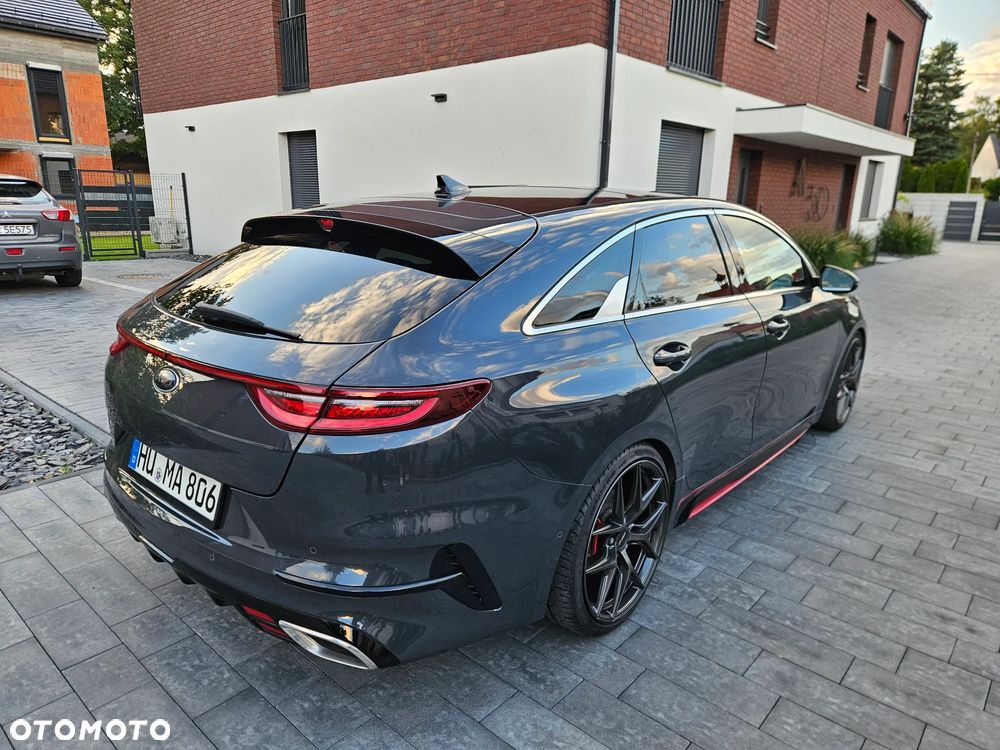 Kia ProCeed - 3