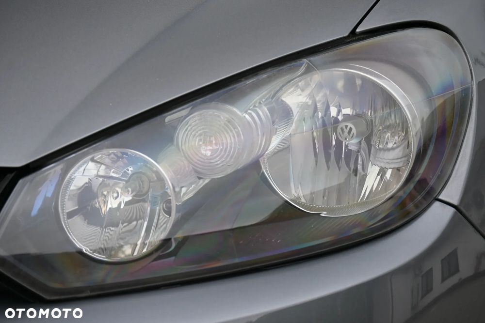 Volkswagen Golf 1.4 TSI DSG Individual - 24