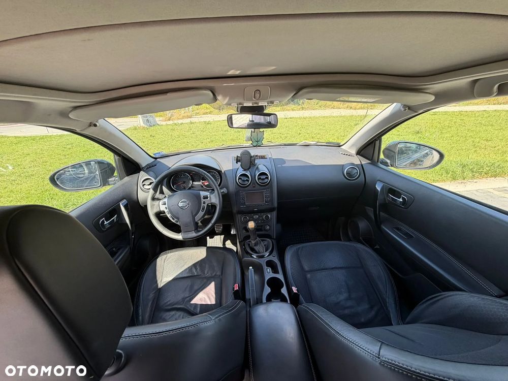 Nissan Qashqai - 14