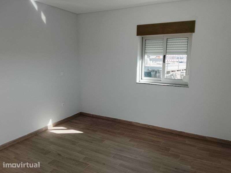 Arrrenda-se Habitação - Grande imagem: 5/8