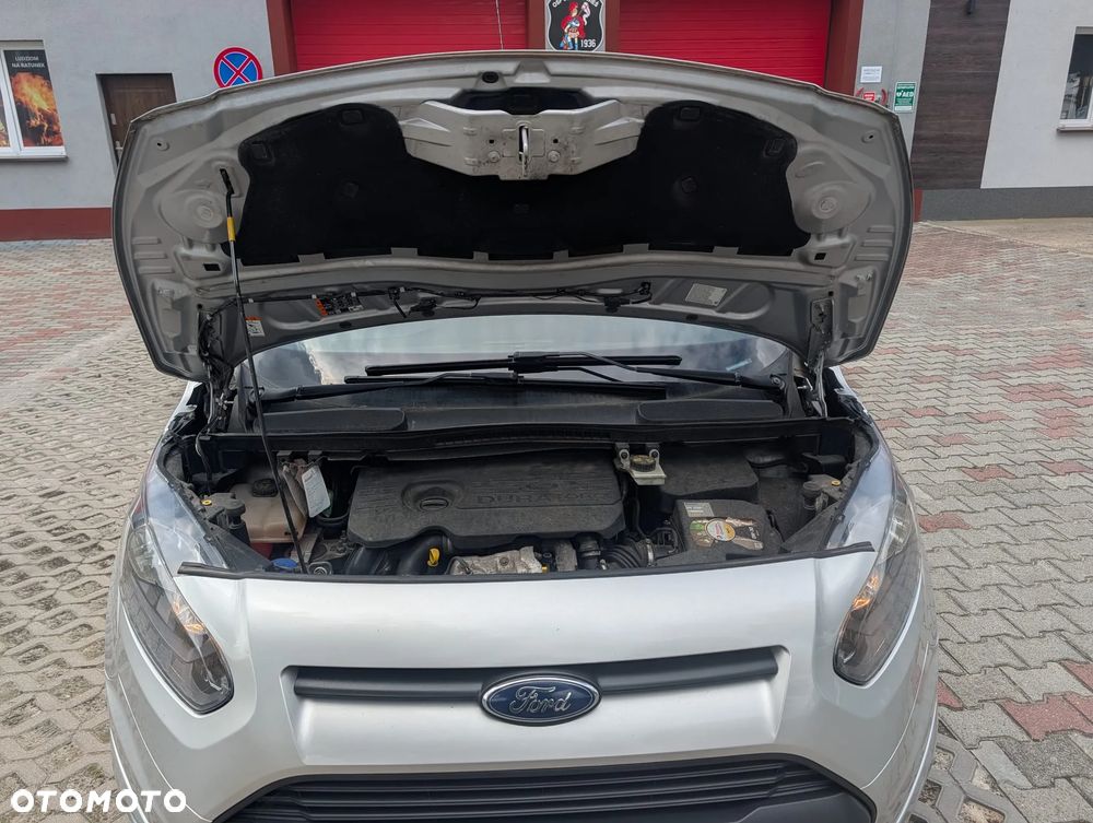 Ford Transit Connect - 10