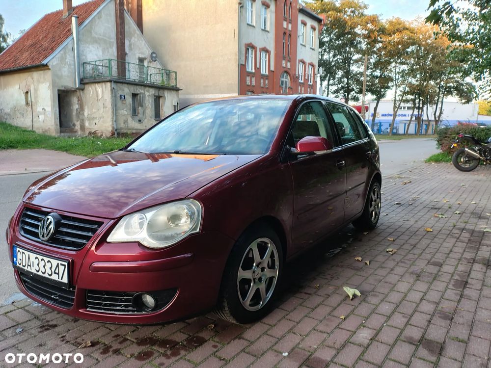 Volkswagen Polo - 1