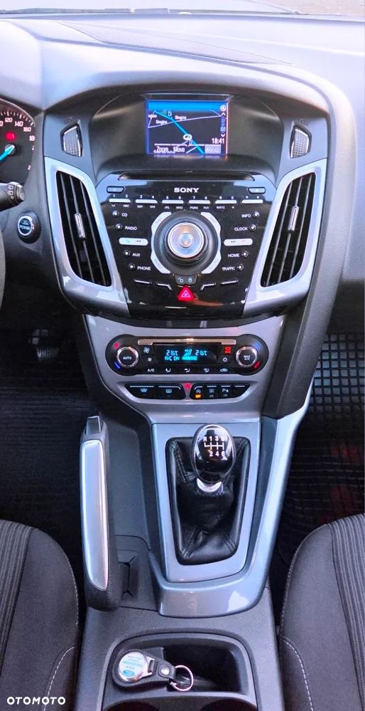 Ford Focus 1.6 EcoBoost Titanium - 34